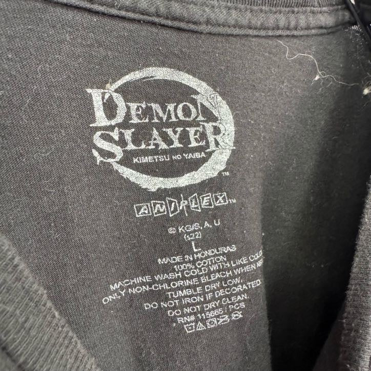 古着 used　鬼滅の刃　DEMON SLAYER　半袖アニメプリントTシャツ　劇場版　無限列車編　黒　ブラック　Lサイズ