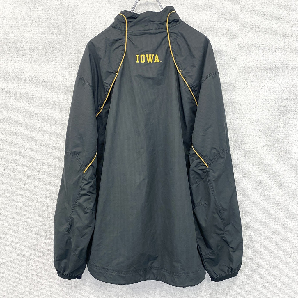NIKE　ナイキ　プルオーバージャケット　ハーフジップ　両面刺　スウッシュロゴ　黒　XLサイズ