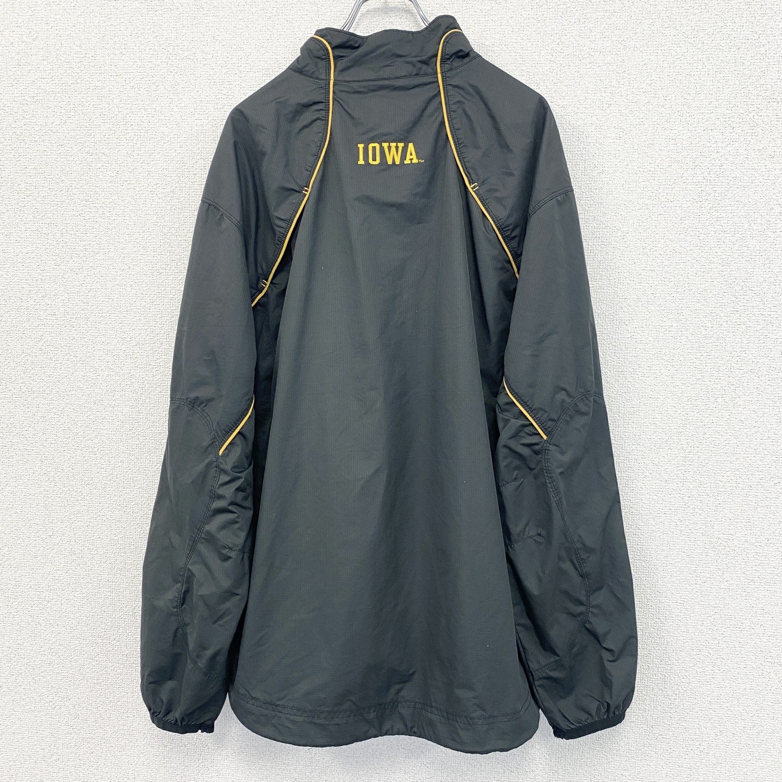 NIKE　ナイキ　プルオーバージャケット　ハーフジップ　両面刺　スウッシュロゴ　黒　XLサイズ