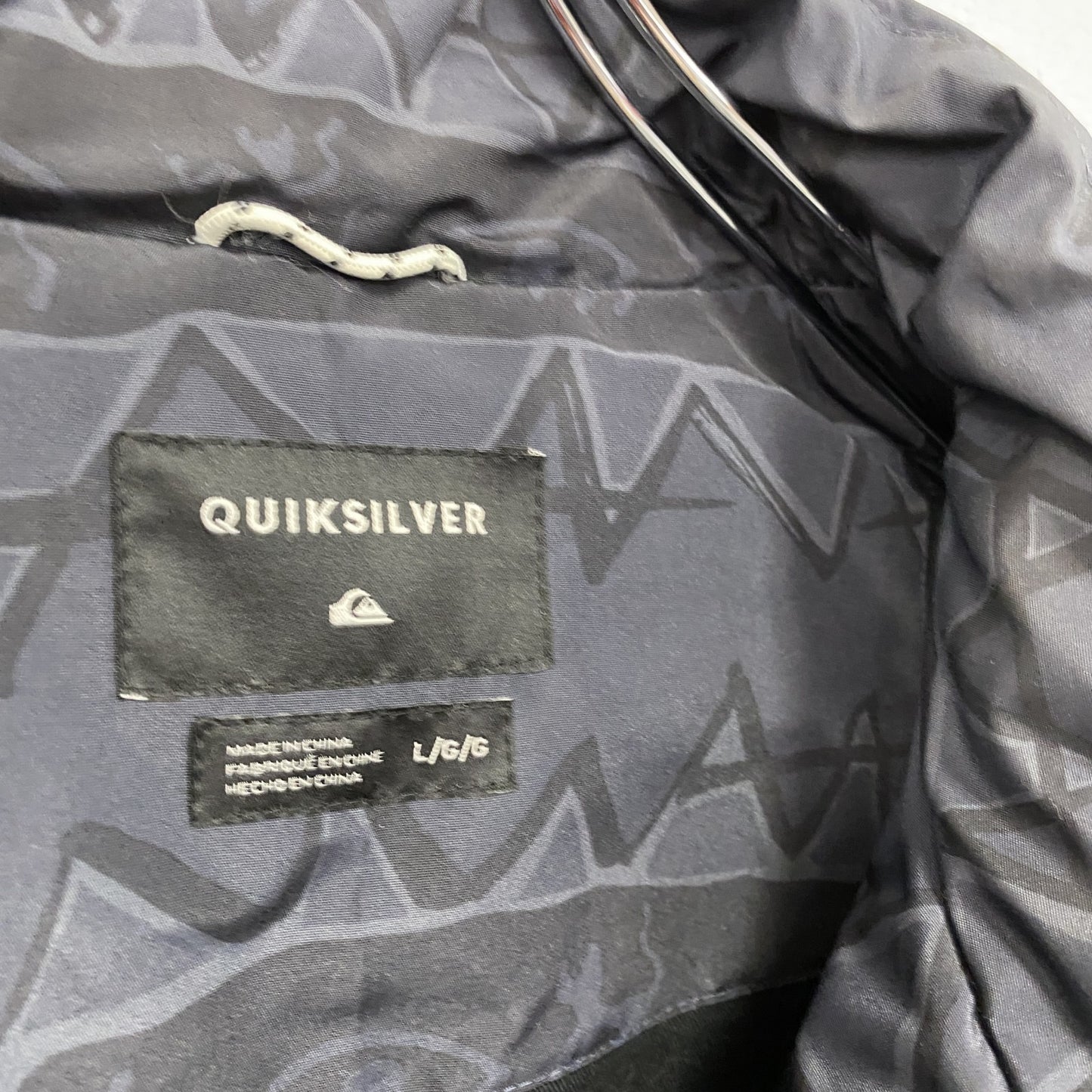 Quiksilver　クイックシルバー　中綿ベスト　紺　ネイビー　総柄　Lサイズ