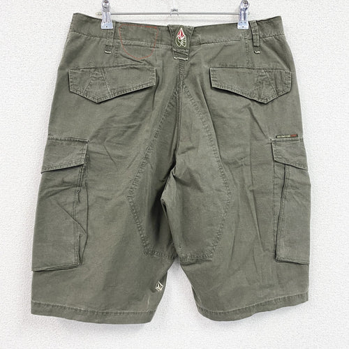 00s　VOLCOM　ヴォルコム　ハーフパンツ/ショートパンツ　カーゴショーツ　カーキ　W36サイズ
