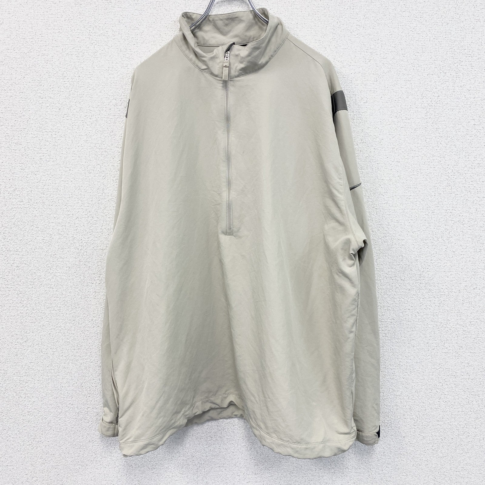 NIKE　ナイキ　プルオーバージャケット　ハーフジップ　スウッシュロゴ　ベージュ　XXLサイズ