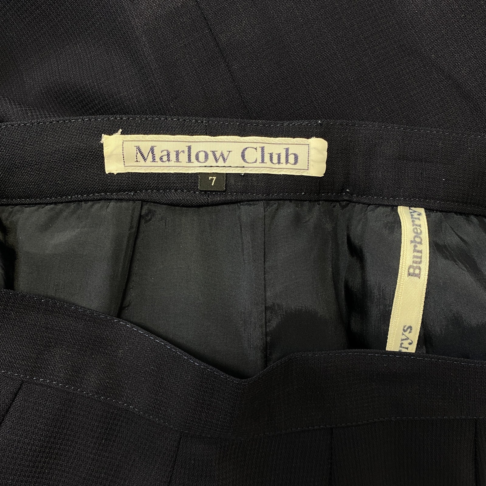 Marlow Club　マーロウクラブ　Burberrys　膝丈タイトスカート　紺　ネイビー　7サイズ