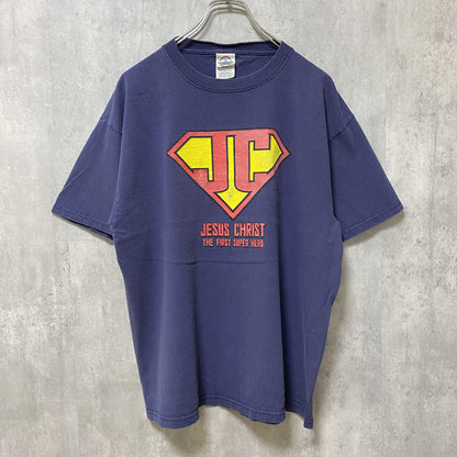 古着 used　スーパーマンパロディ　JESUS CHRIST　半袖プリントTシャツ　ネイビー　レトロデザイン　クルーネック