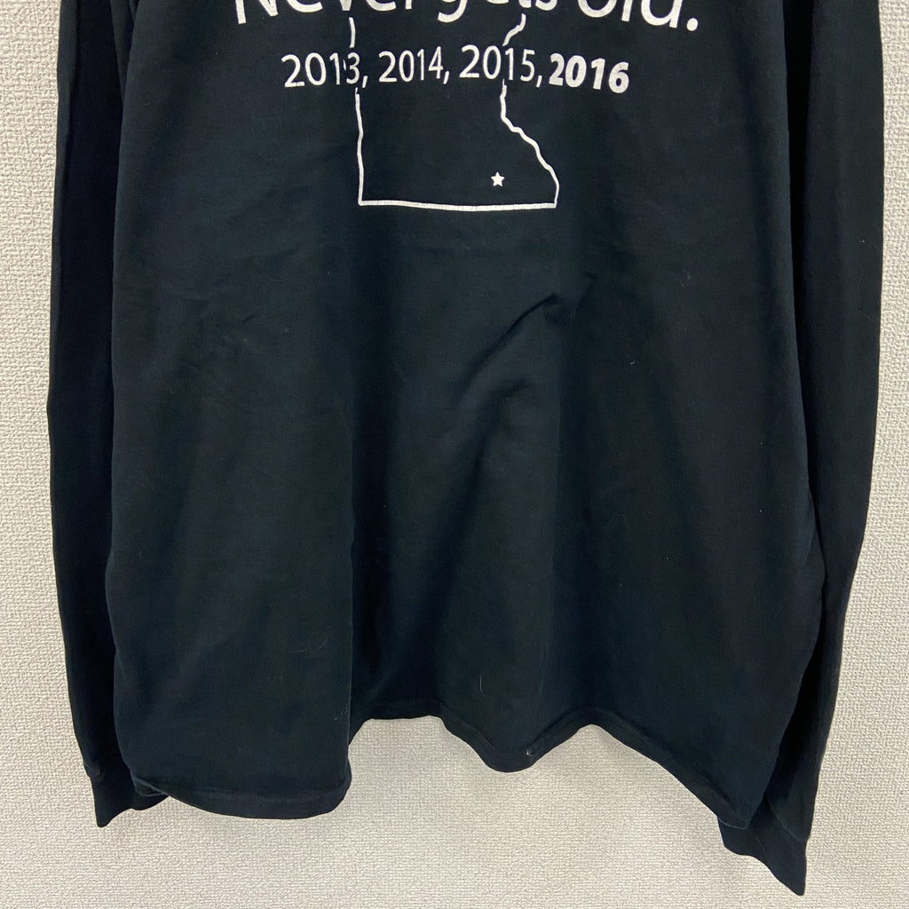 GILDAN　ギルダン　長袖Tシャツ/ロンT　フットボール　ミネソタ州　黒　ブラック　2XLサイズ