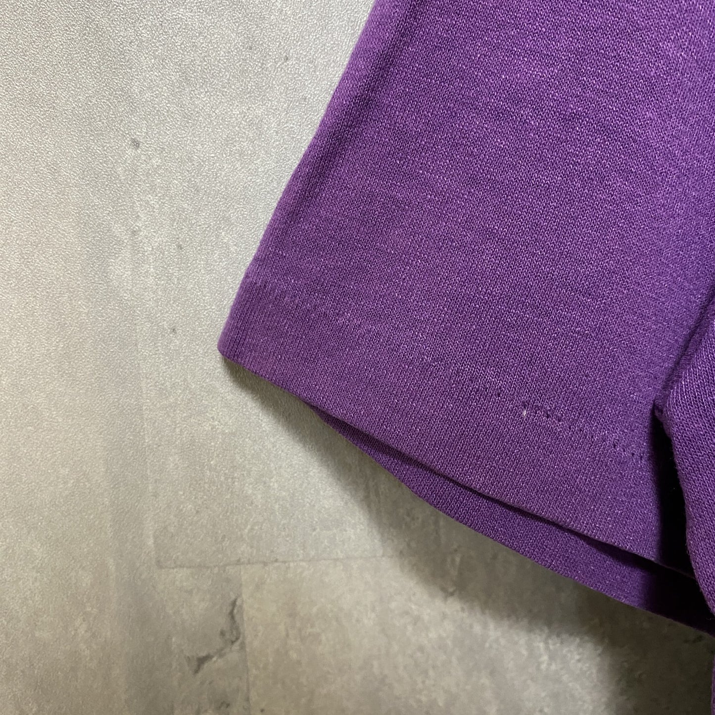 古着 used　80s 90s　ヴィンテージ　半袖プリントTシャツ　紫　パープル　レトロデザイン　シングルステッチ　Lサイズ