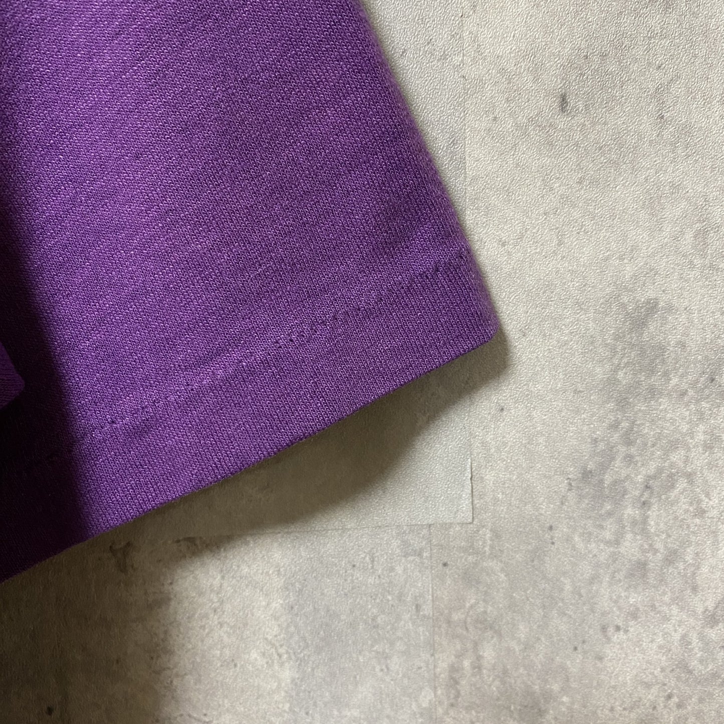 古着 used　80s 90s　ヴィンテージ　半袖プリントTシャツ　紫　パープル　レトロデザイン　シングルステッチ　Lサイズ