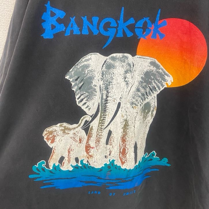 古着 used　バンコク　像　半袖スーベニアプリントTシャツ　00s　ヴィンテージ　黒　ブラック　Lサイズ