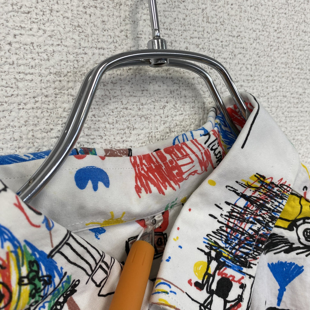 長袖総柄プリントシャツ　ボックスシャツ　白　ホワイト　５サイズ