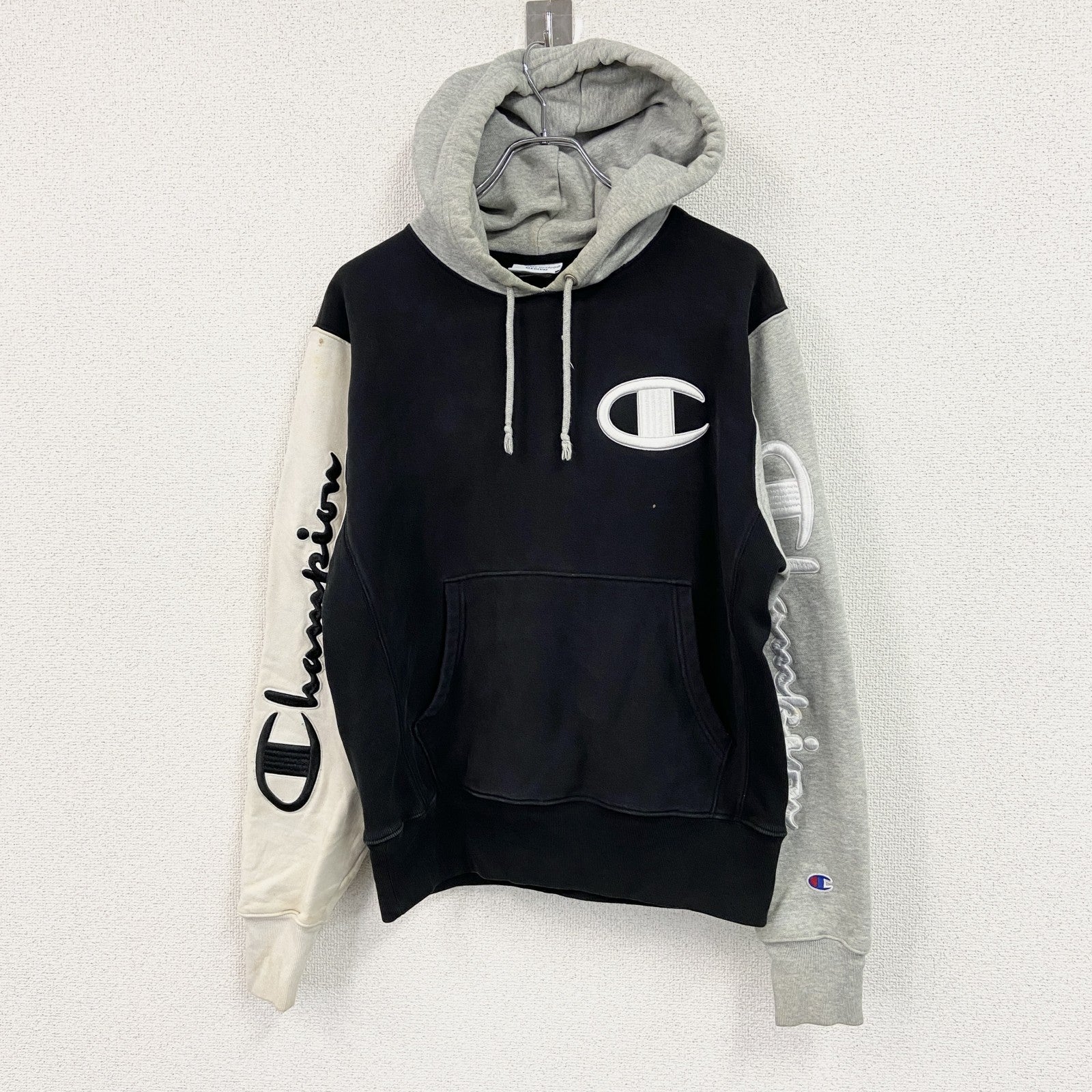 Champion　チャンピオン　リバースウィーブ　スウェットパーカー/フーディー　現行　マルチカラー　黒　ブラック　Mサイズ