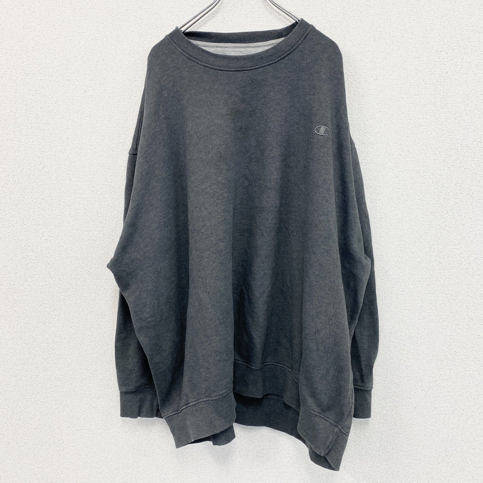 champion　チャンピオン　スウェット/トレーナー　ロゴ刺繡　灰色　ダークグレー　5XLサイズ