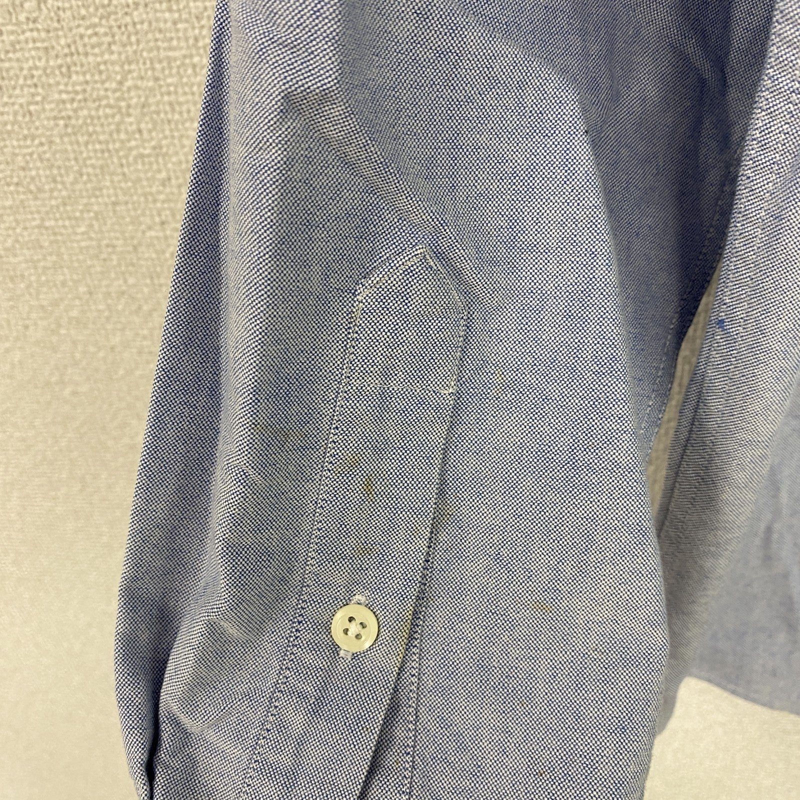Levi's　リーバイス　長袖シャツ　ボタンダウンシャツ　無地　水色　ライトブルー　Mサイズ