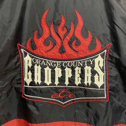 古着 used　BIOWORLD　長袖刺繍ナイロンジャケット　ORANGE COUNTY　レトロアウター　赤　黒　Lサイズ