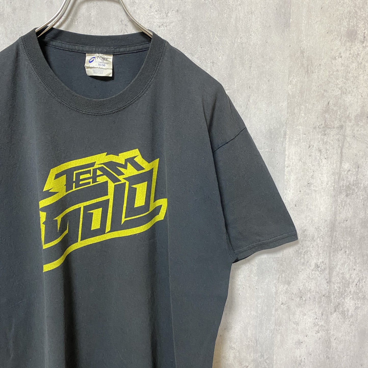 古着 used　半袖プリントTシャツ　黒　ブラック　レトロ　デザイン　個性的　クルーネック　春夏服　Lサイズ