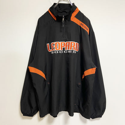 古着 used　XGRAIN　長袖ハーフジップナイロンプルオーバー　ワッペン　LEOPARD SOCCER　黒　オレンジ　Lサイズ