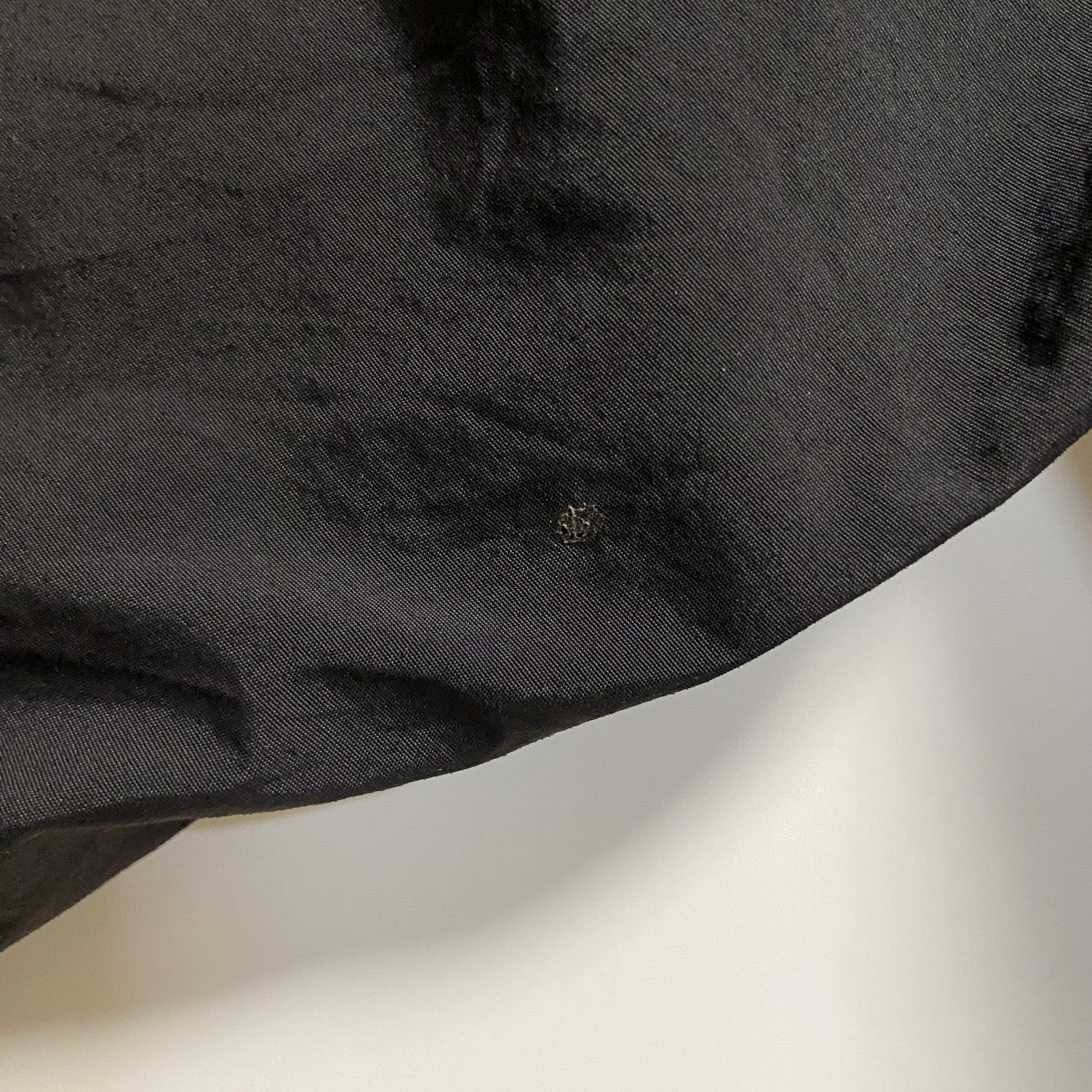 古着 used　長袖ワンポイント刺繍ナイロンジャケット　ライトアウター　バックプリント　レトロ　背番号　蜘蛛　赤　黒　XLサイズ