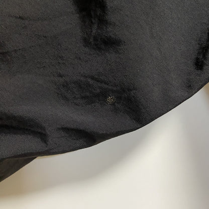 古着 used　長袖ワンポイント刺繍ナイロンジャケット　ライトアウター　バックプリント　レトロ　背番号　蜘蛛　赤　黒　XLサイズ