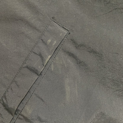 古着 used　長袖ワンポイント刺繍ナイロンジャケット　ライトアウター　バックプリント　レトロ　背番号　蜘蛛　赤　黒　XLサイズ