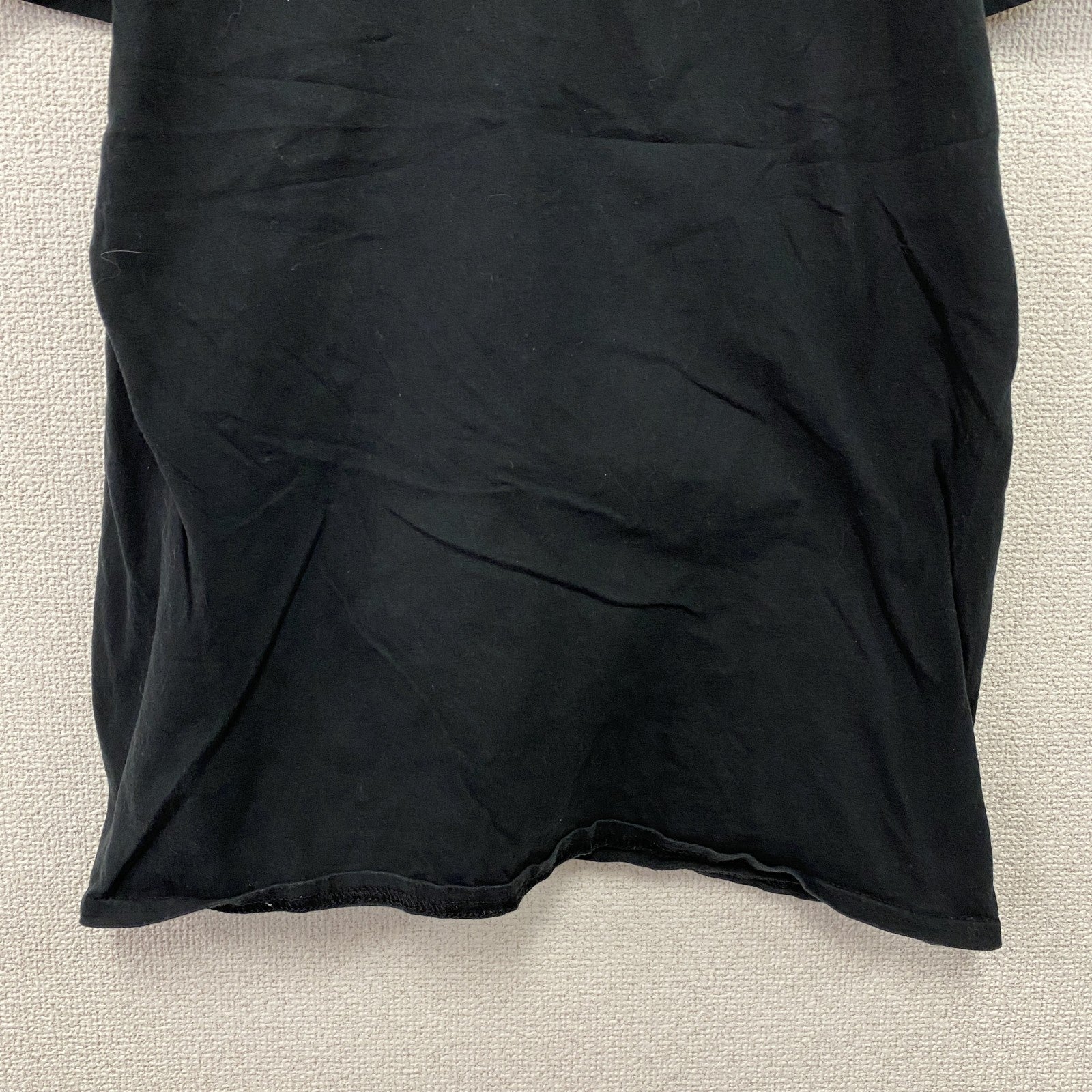 GILDAN　THE DARK KNIGHT　ダークナイト　バットマン　ジョーカー　半袖プリントTシャツ　ムービーT　黒　ブラック　Mサイズ