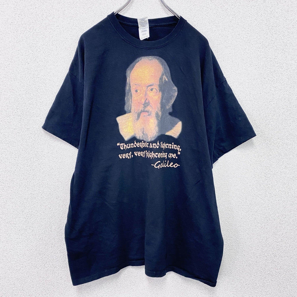 GILDAN　ギルダン　Galileo Galilei　ガリレオガリレイ　半袖プリントTシャツ　人物T　黒　ブラック　XLサイズ