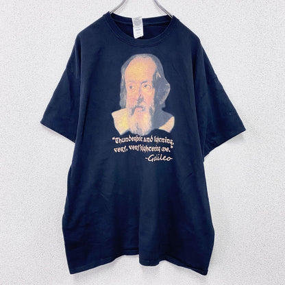 GILDAN　ギルダン　Galileo Galilei　ガリレオガリレイ　半袖プリントTシャツ　人物T　黒　ブラック　XLサイズ