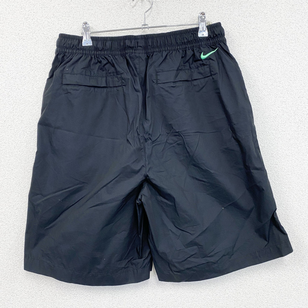 NIKE　ナイキ　ハーフパンツ/ショートパンツ　黒　ブラック　XLサイズ