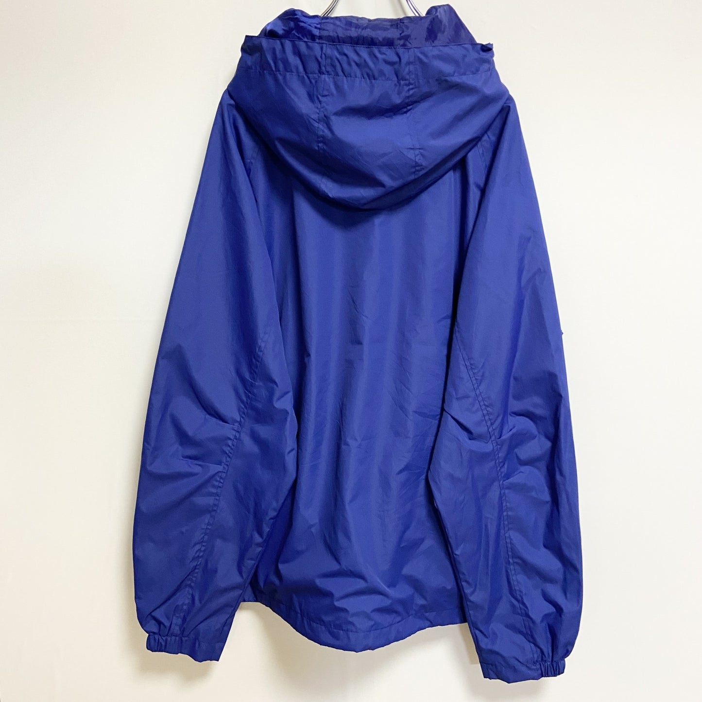 古着 used　SPORT-TEK　長袖ワンポイント刺繍ナイロンジャケット　ジップアップ　パーカー　青　レトロデザイン　XLサイズ