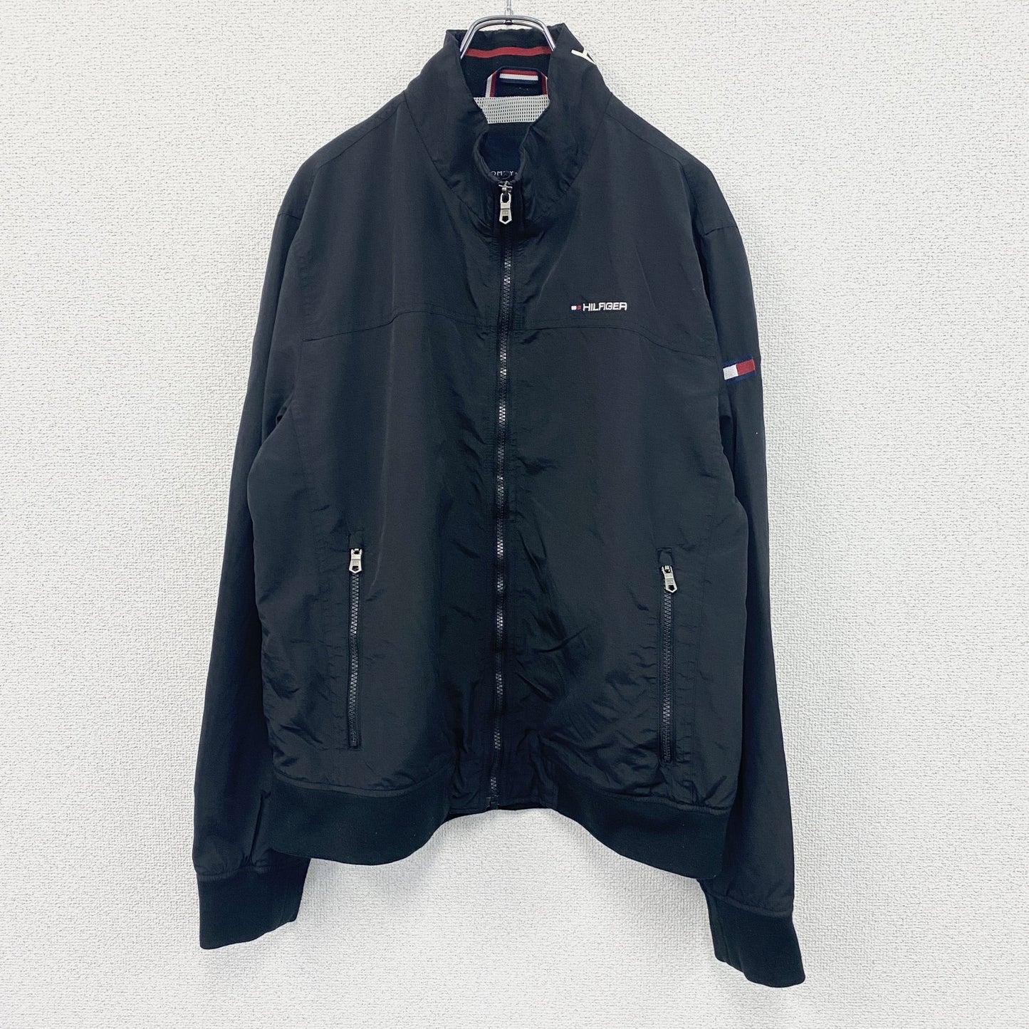 古着 used　Tommy Hilfiger　トミーヒルフィガー　ナイロンジャケット　フルジップ　黒　ブラック