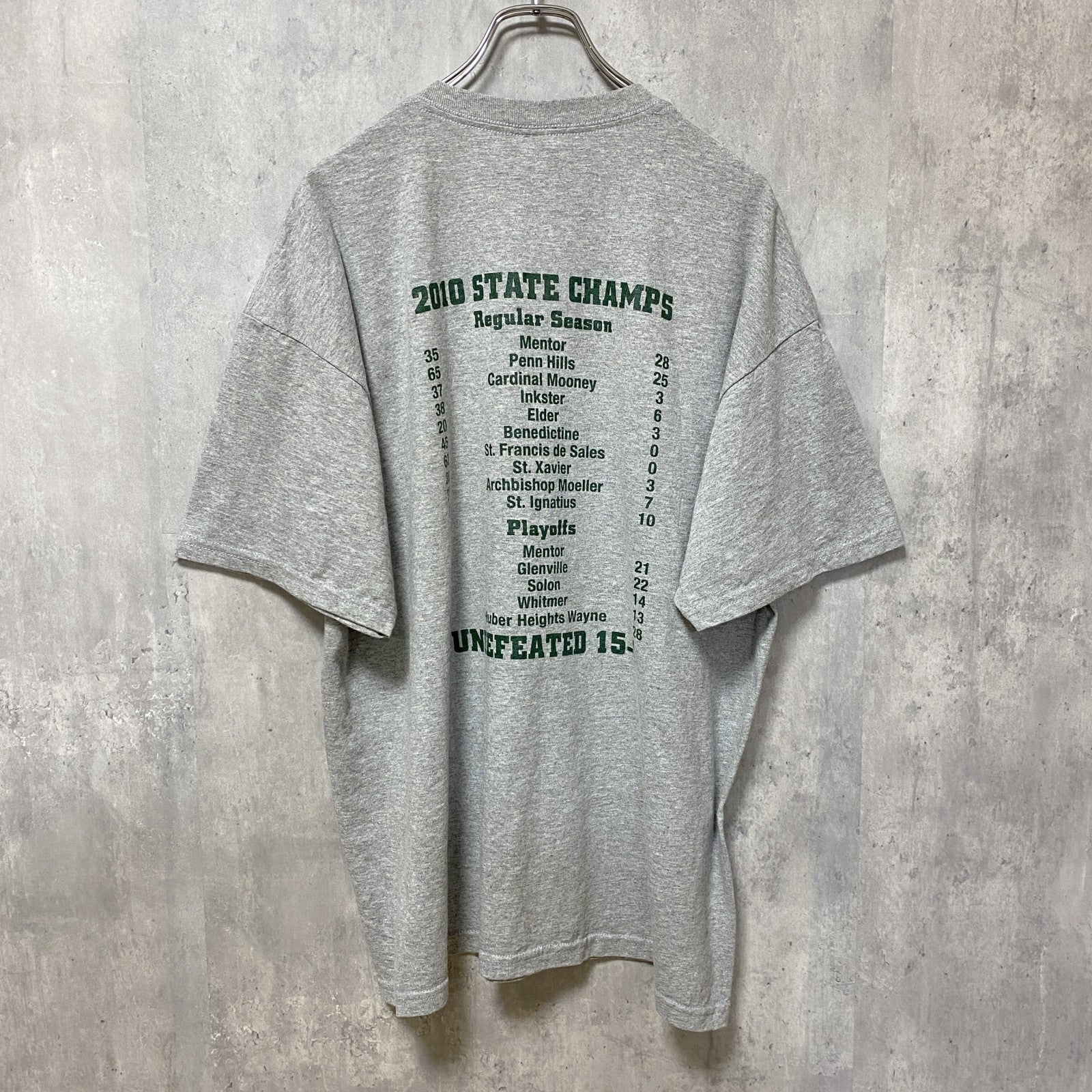 古着 used　GILDAN　ギルダン　アメフト　半袖カレッジプリントTシャツ　スポーツ　グレー　オーバーサイズ　XLサイズ