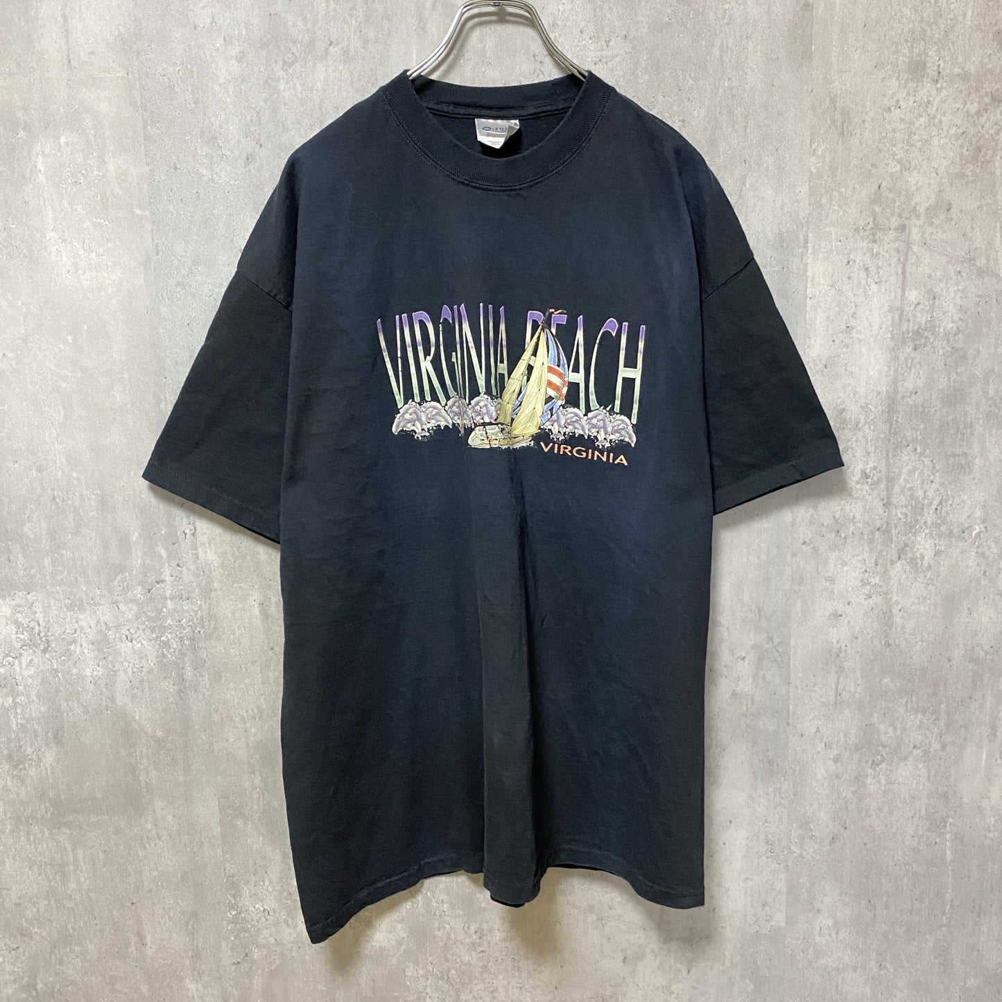 古着 used　半袖プリントTシャツ　黒　ブラック　レトロ　デザイン　クルーネック　ビッグシルエット　オーバーサイズ　XLサイズ