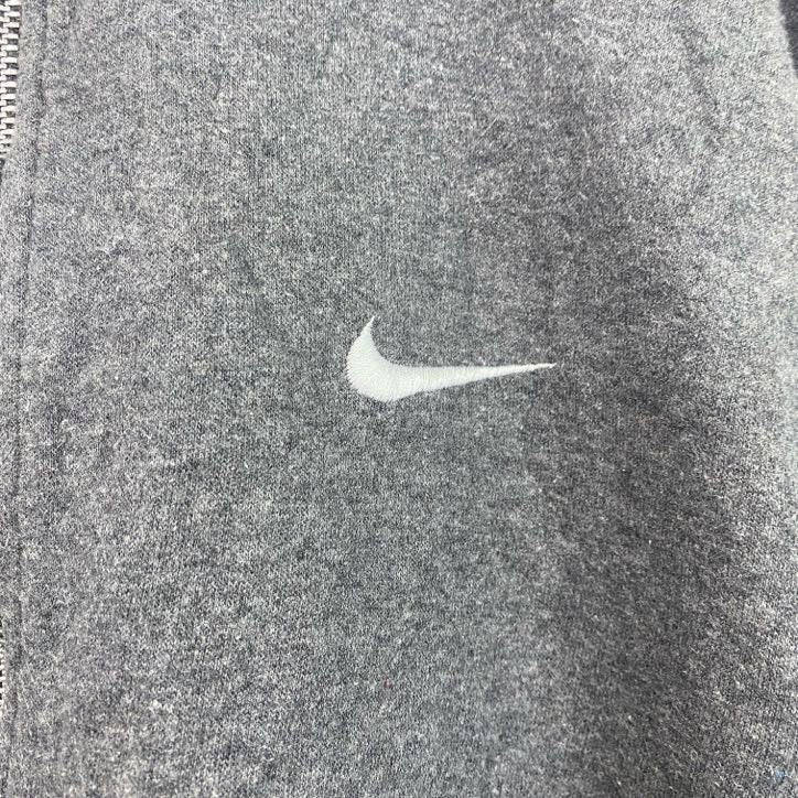 NIKE　ナイキ　フルジップスウェットジャケット　グレー　Lサイズ