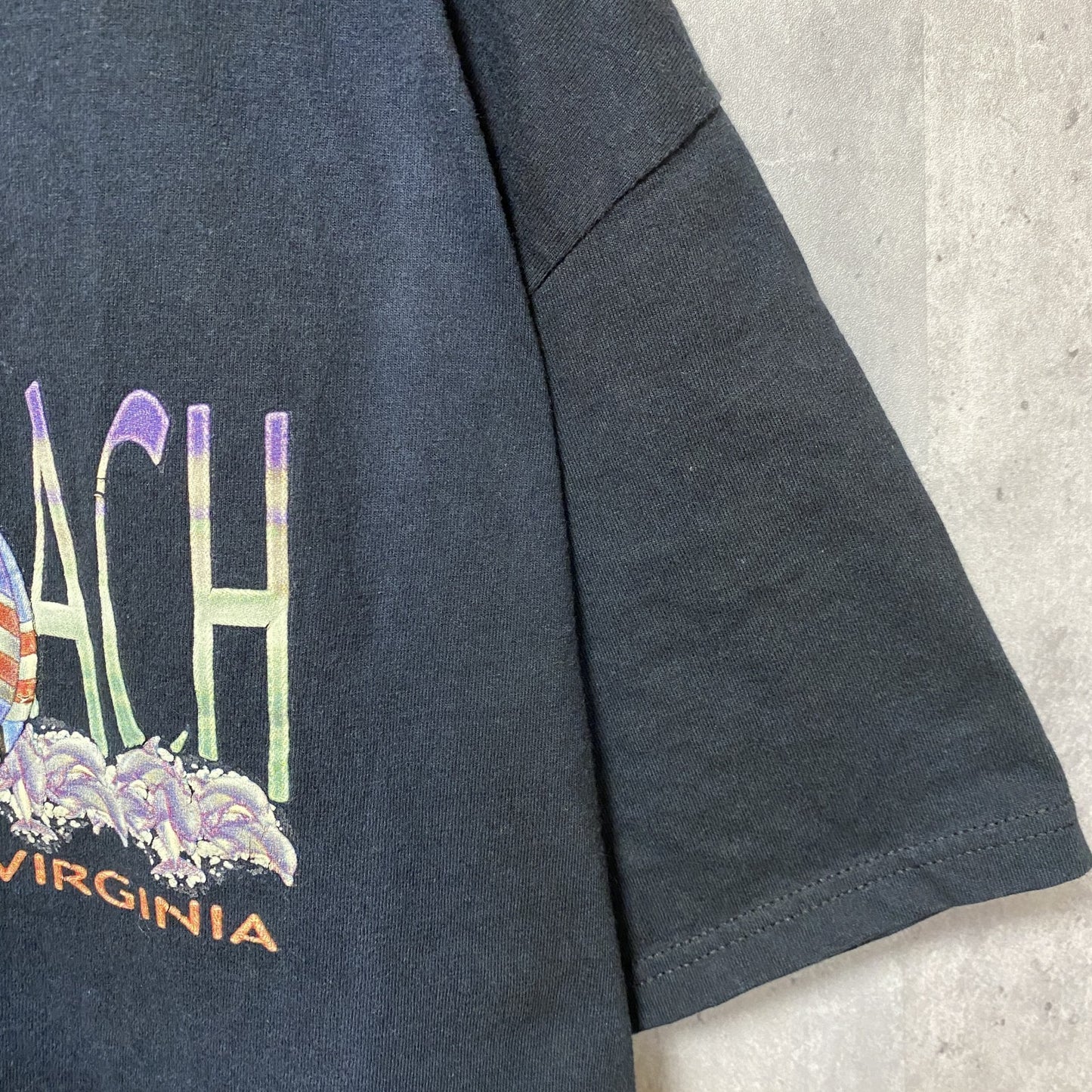 古着 used　半袖プリントTシャツ　黒　ブラック　レトロ　デザイン　クルーネック　ビッグシルエット　オーバーサイズ　XLサイズ