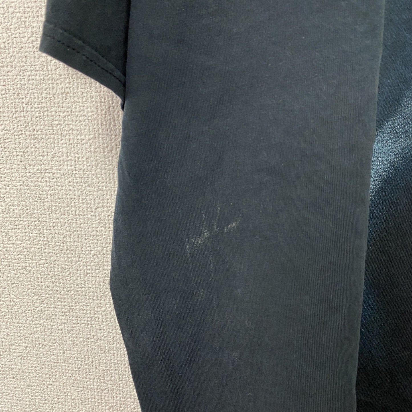 GILDAN　ギルダン　DGM　ディージーエム　momentum　半袖プリントTシャツ　バンドT　黒　ブラック　XLサイズ