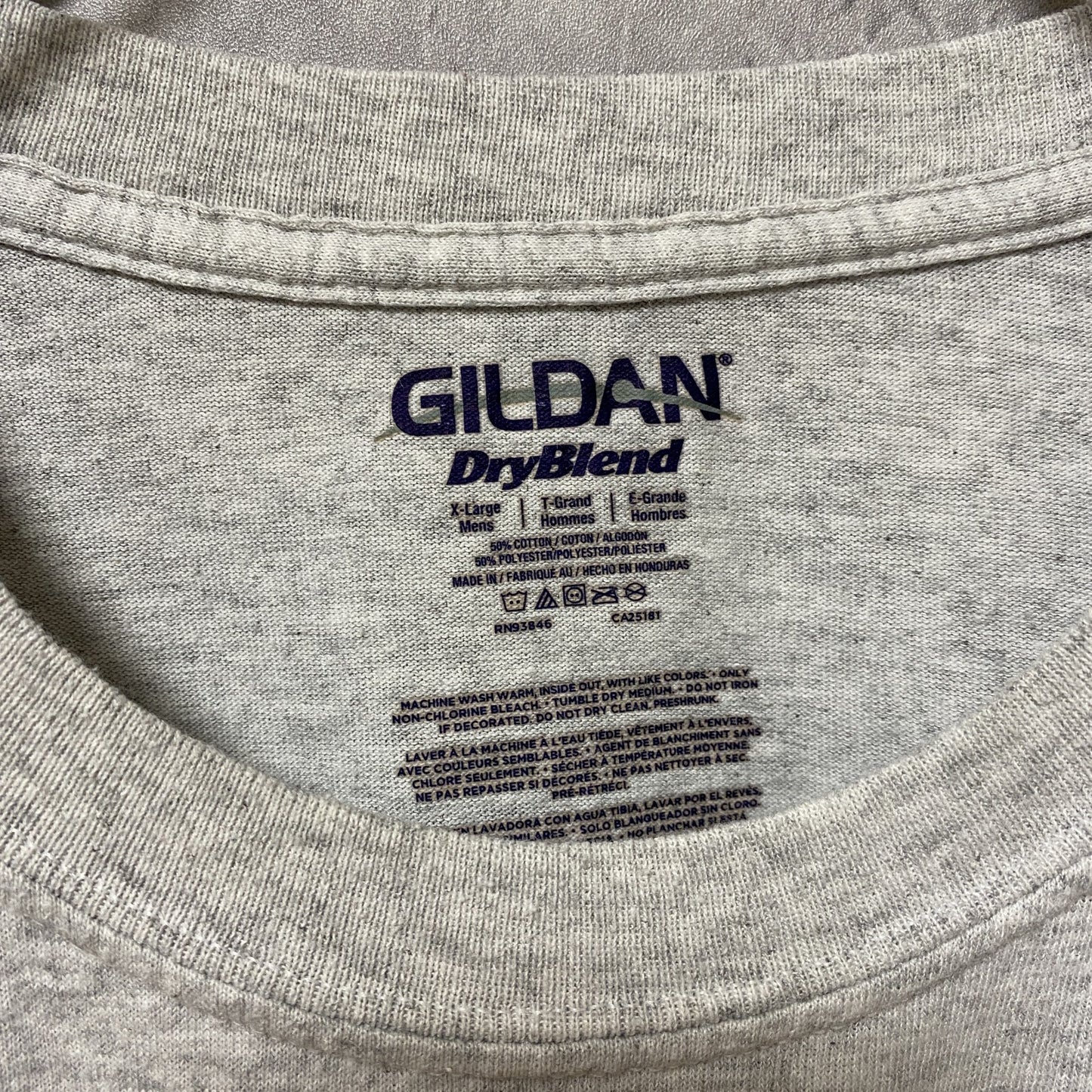 古着 used　GILDAN　ギルダン　半袖ワンポイントTシャツ　バックプリント　クルーネック　オーバーサイズ　Lサイズ