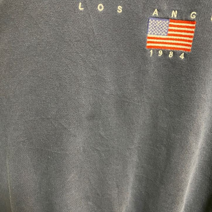 古着 used　JOHN GALT　長袖クルーネックアメリカ国旗刺繍スウェット　トレーナー　レトロデザイン　ネイビー