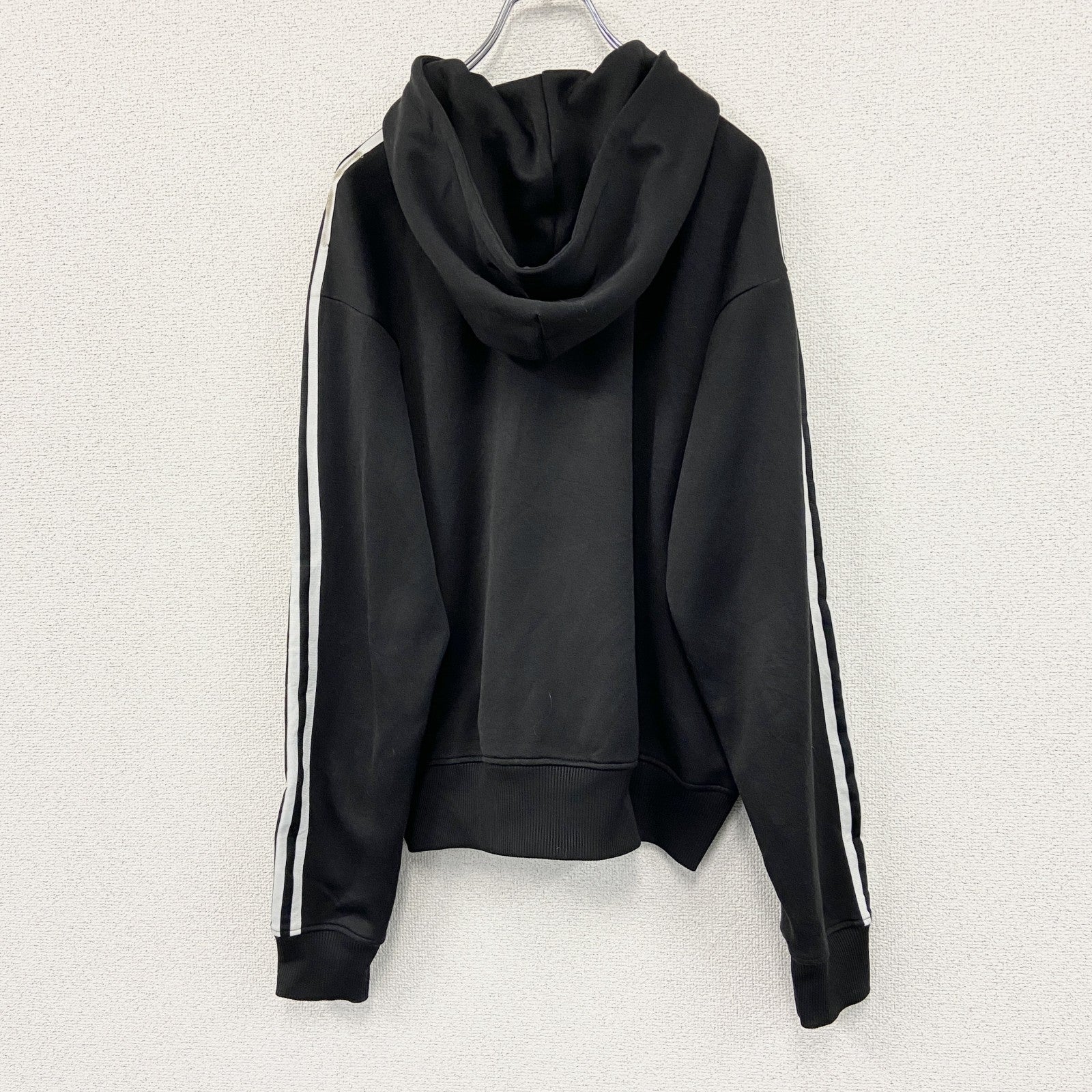 00s　adidas　アディダス　トラックジャケット/ジャージパーカー　デカロゴ　ヴィンテージ　黒　ブラック　Lサイズ
