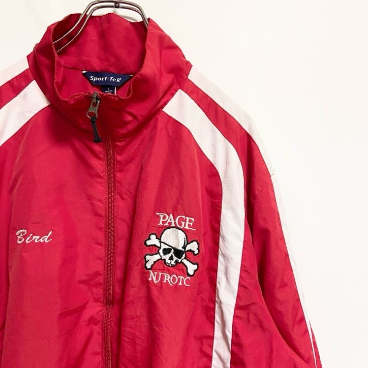 古着 used　Sport-Tek　長袖刺繍ナイロンジャケット　海賊　パイレーツ　赤　レッド　レトロデザイン　Lサイズ