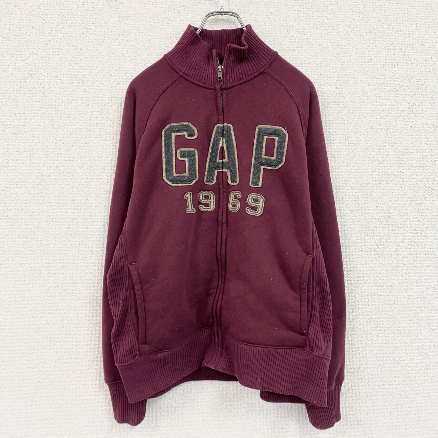 GAP　ギャップ　フルジップスウェット/トレーナー　ボルドー　ベージュ　Mサイズ