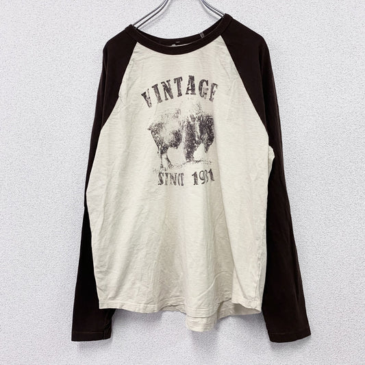 長袖プリントTシャツ/ロンT　ラグランスリーブ　3連プリント　ベージュ　茶色　ブラウン