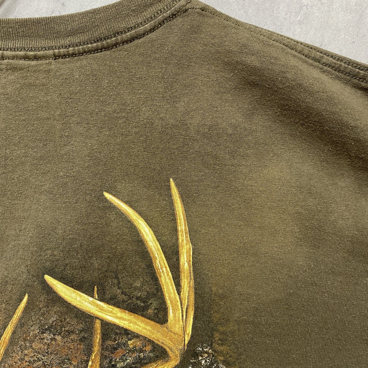 古着 used　GILDAN　ギルダン　半袖アニマルプリントTシャツ　バックプリント　茶色　レトロデザイン　クルーネック　Lサイズ