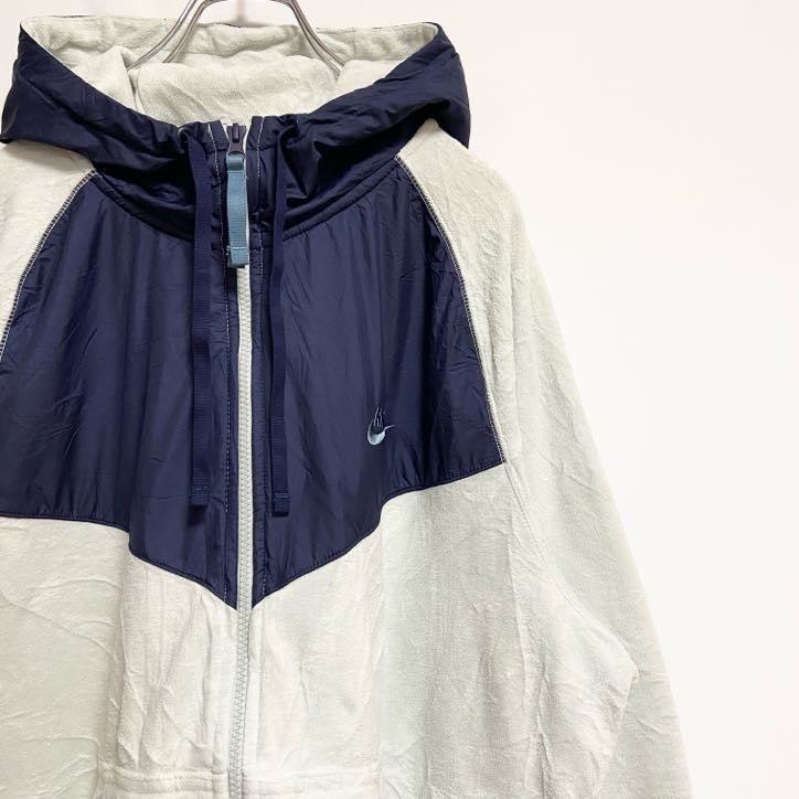 古着 used　NIKE　ナイキ　長袖異素材切替フリースジャケット　ロゴ刺繍　白　ネイビー　ビッグシルエット　2XLサイズ