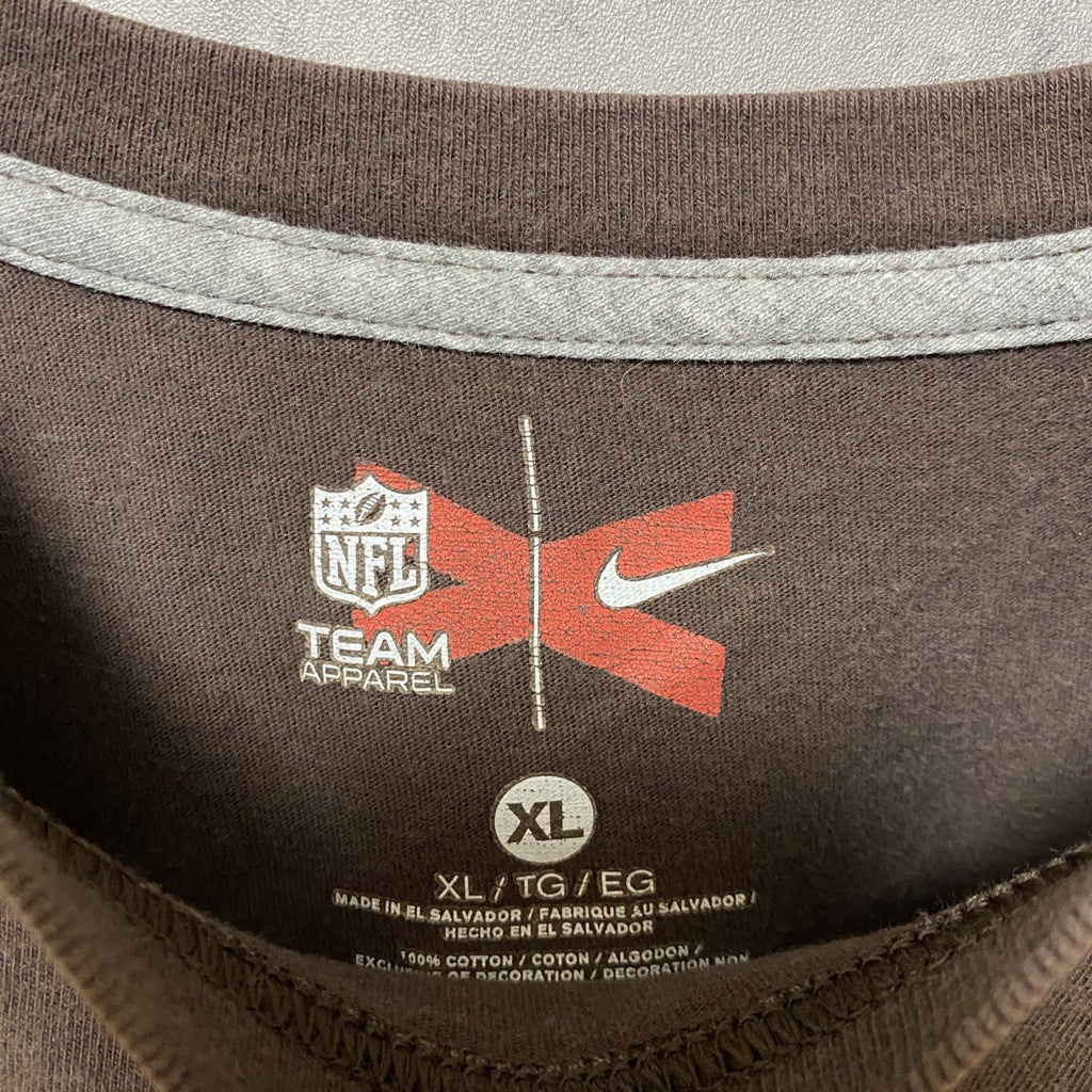 古着 used　NFL　NIKE　ナイキ　半袖プリントTシャツ　スポーツ　茶色　デザイン　クルーネック　オーバーサイズ　XLサイズ
