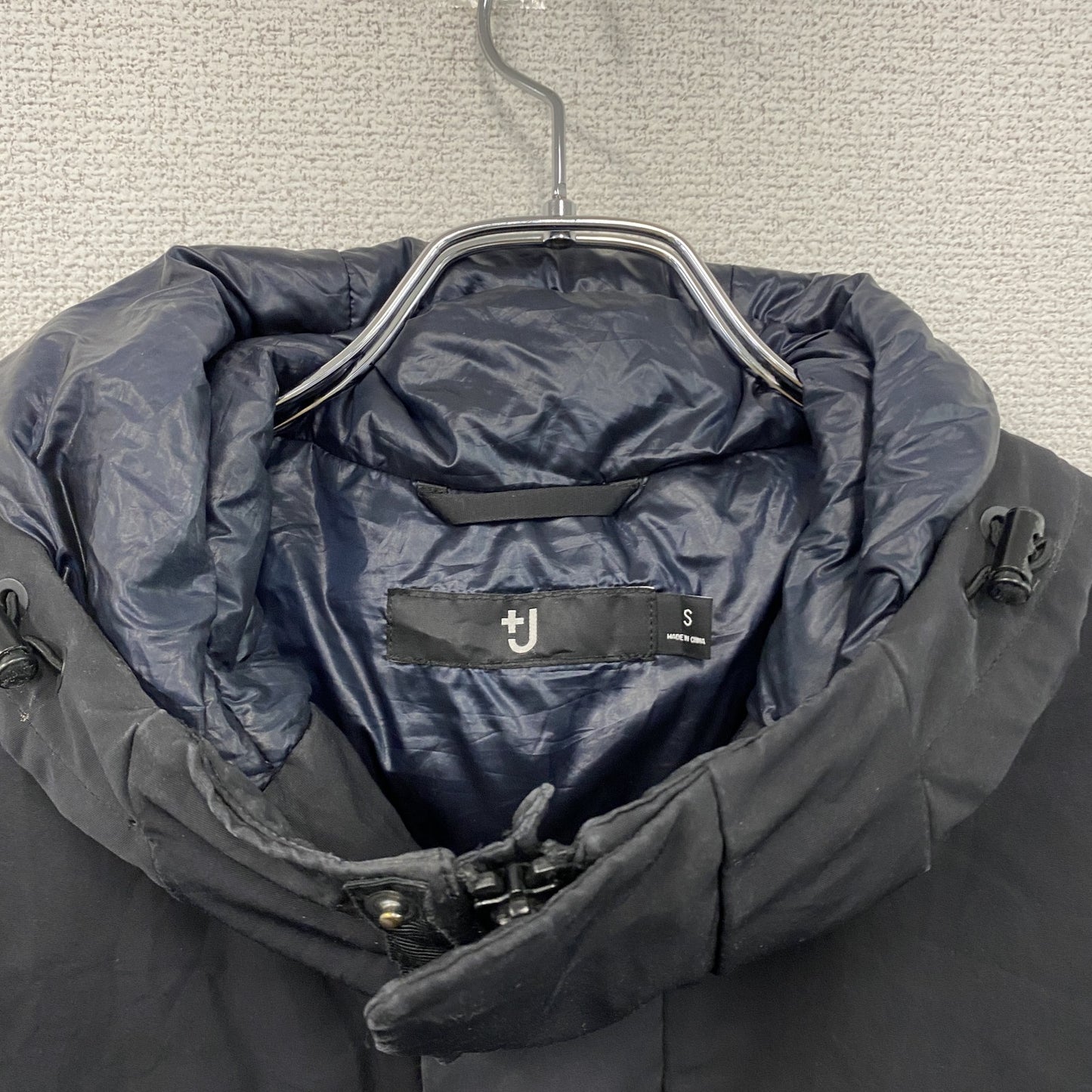 UNIQLO　ユニクロ　ハイブリッドダウンオーバーサイズパーカ　ダウン90%　黒　ブラック　Sサイズ