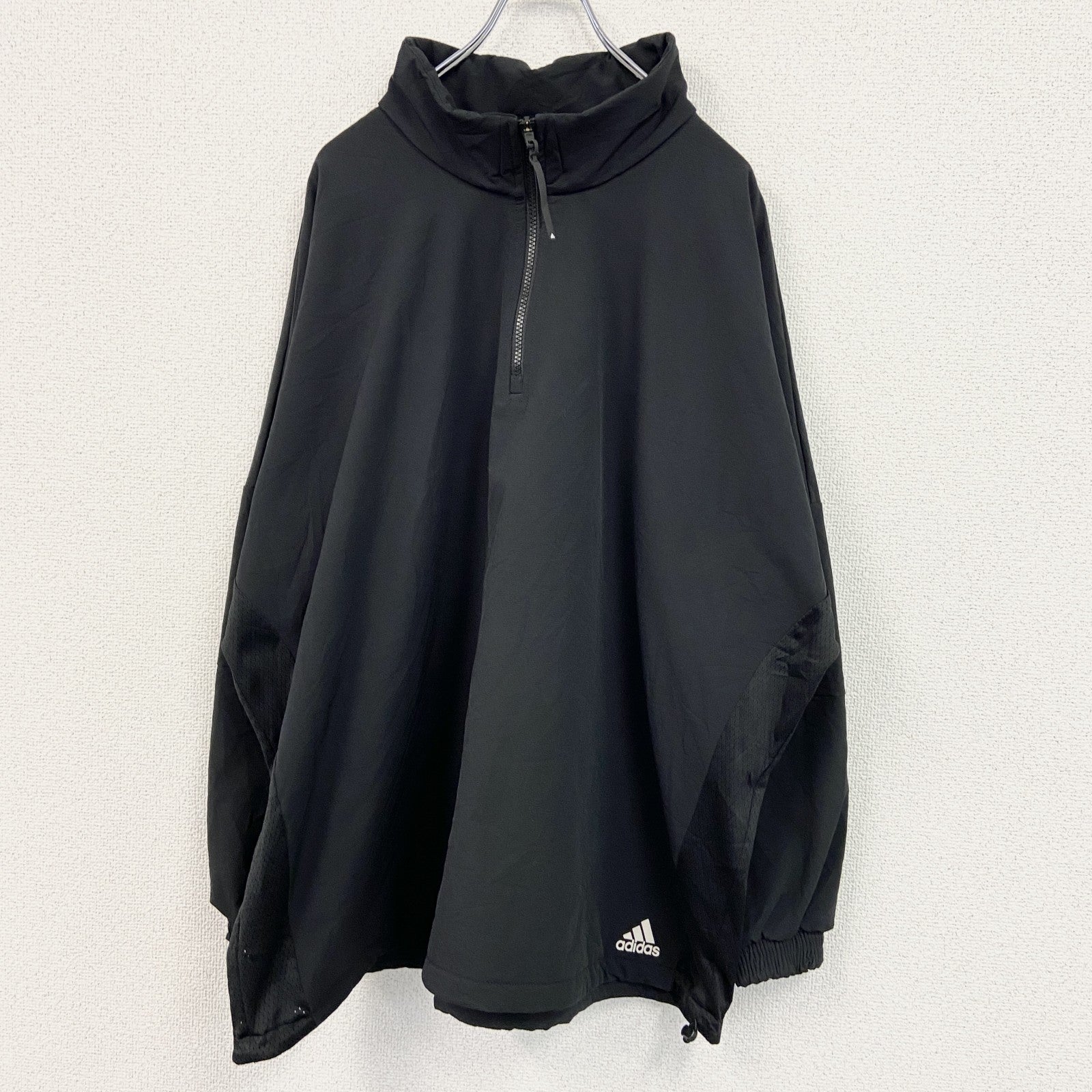 古着 used　adidas　アディダス　ハーフジップナイロンジャケット　黒　ブラック　2XLサイズ