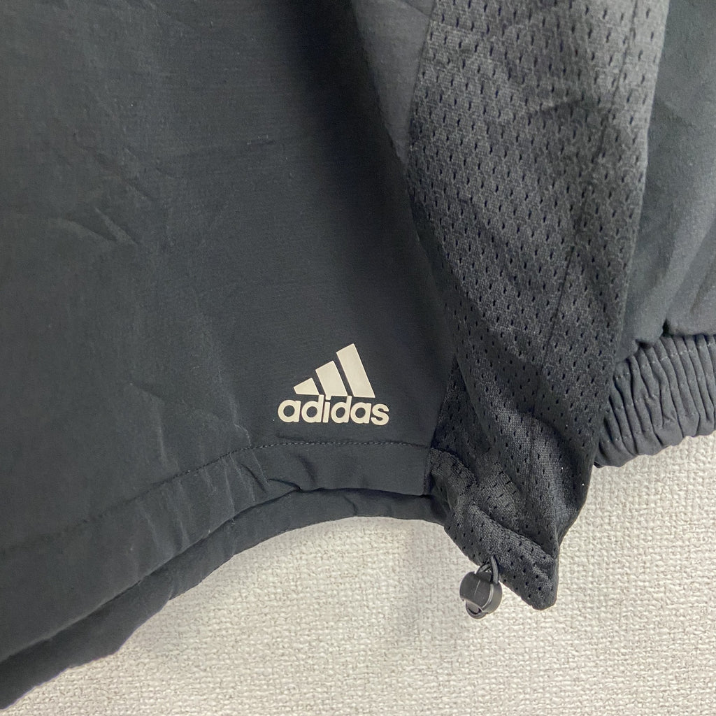 古着 used　adidas　アディダス　ハーフジップナイロンジャケット　黒　ブラック　2XLサイズ