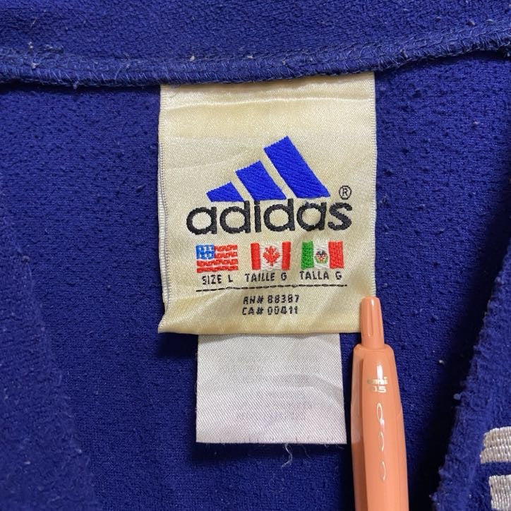 古着 used　adidas　アディダス　長袖ハイネックフリースプルオーバー　ワンポイント刺繍　青　ブルー　秋冬服　Lサイズ