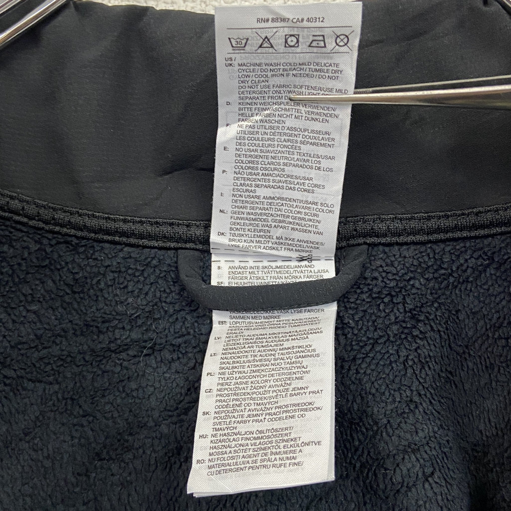 古着 used　adidas　アディダス　ハーフジップナイロンジャケット　黒　ブラック　2XLサイズ
