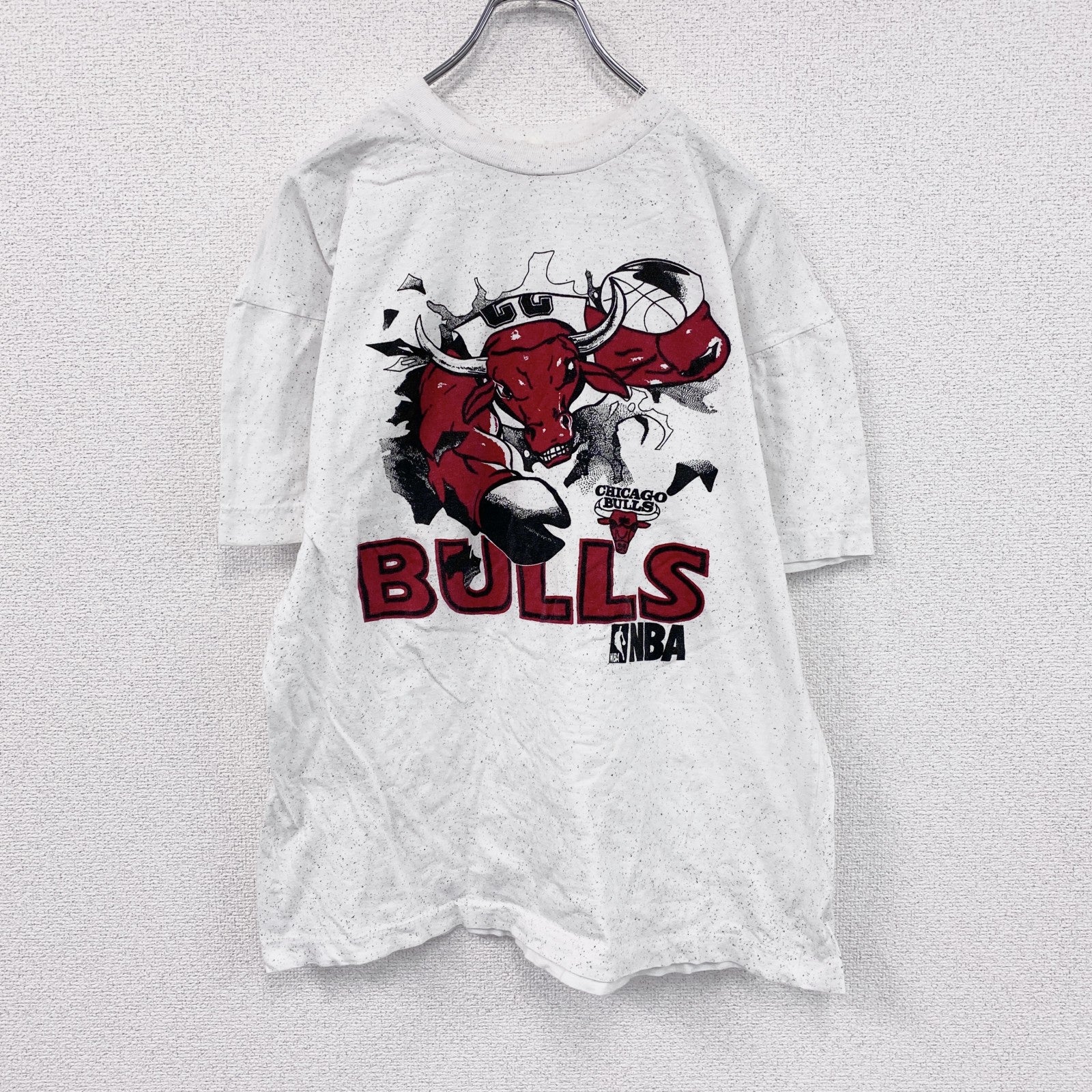 90s～　NBA　CHICAGO BULLS　シカゴ・ブルズ　半袖Tシャツ　シングルステッチ　ライトグレー　