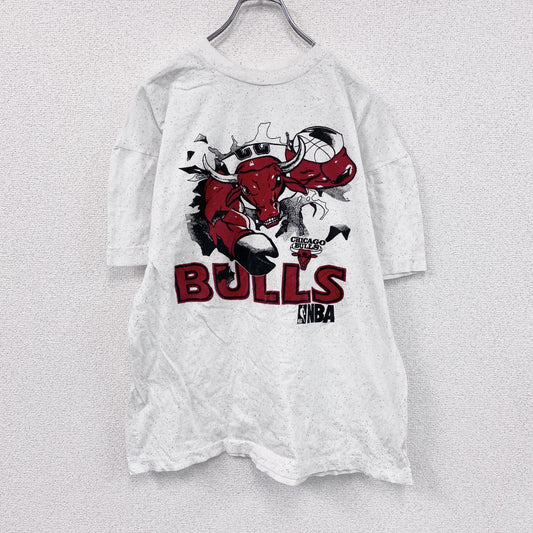 90s～　NBA　CHICAGO BULLS　シカゴ・ブルズ　半袖Tシャツ　シングルステッチ　ライトグレー　