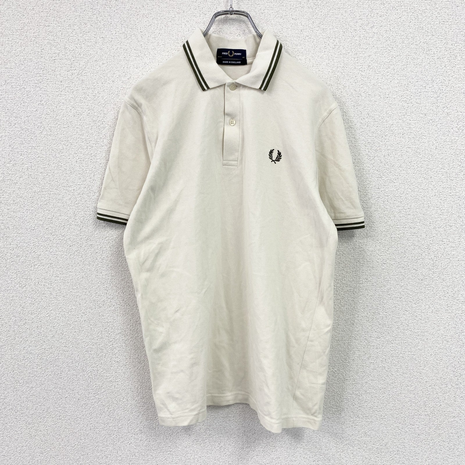 FRED PERRY　フレッドペリー　半袖ポロシャツ　刺繡ロゴ　ベージュ　40サイズ